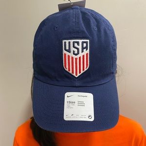 Nike Heritage 86 USA hat, Navy, NWT